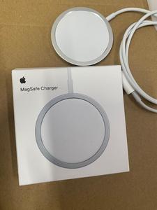 Apple MagSafe Wireless Charger A2140