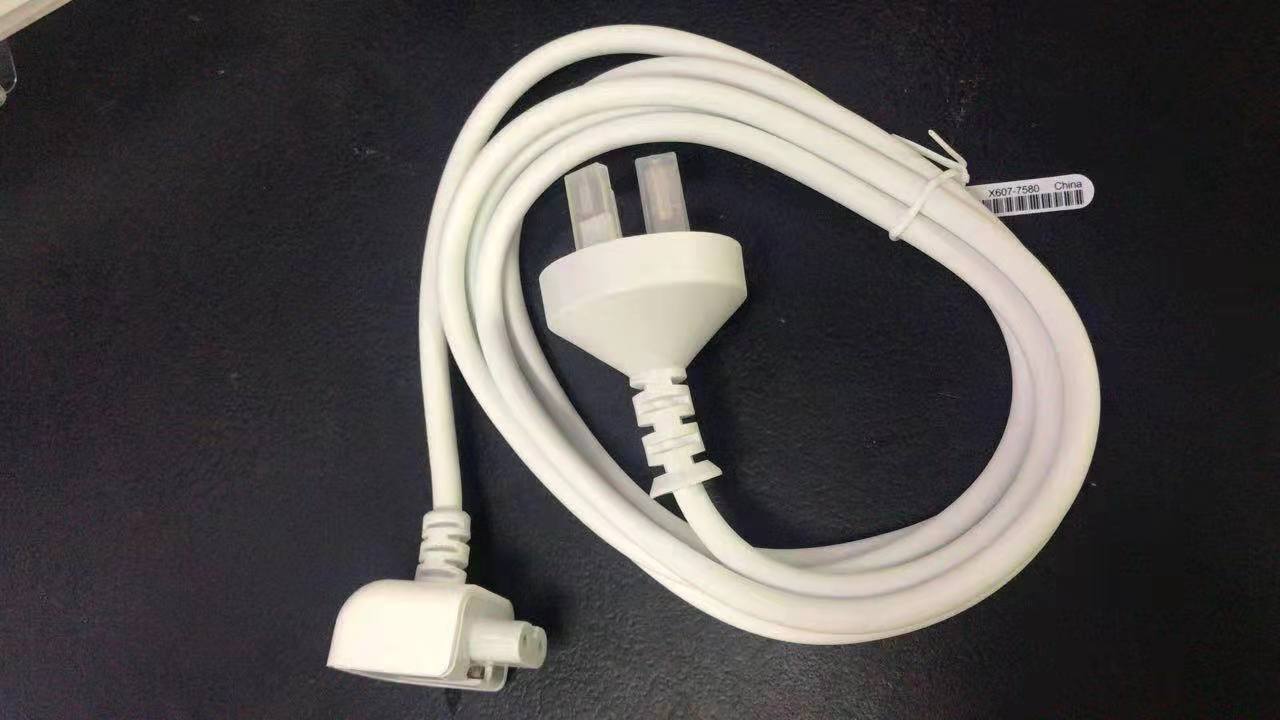 Apple Magsafe extension cable, US/EU/UK/AU spec hkkinga